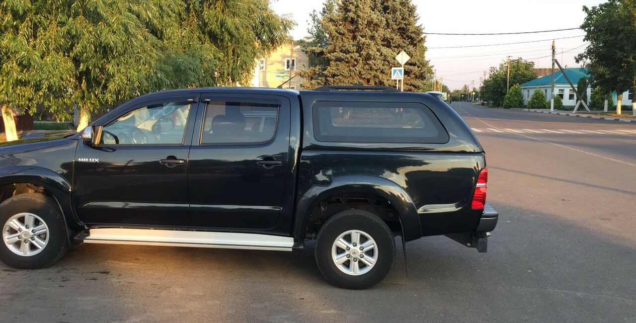 Кунг на TOYOTA HILUX 2006-2014 в цвет с остеклением - Кунги - TOYOTA - Toyota Hilux