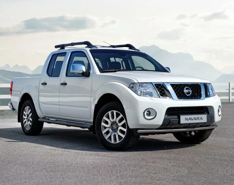 Пороги силовые Nissan Navara цельная ступень - Силовые пороги
