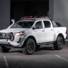 Пороги силовые Toyota Hilux 2005-2014 раздельные ступени - Силовые пороги