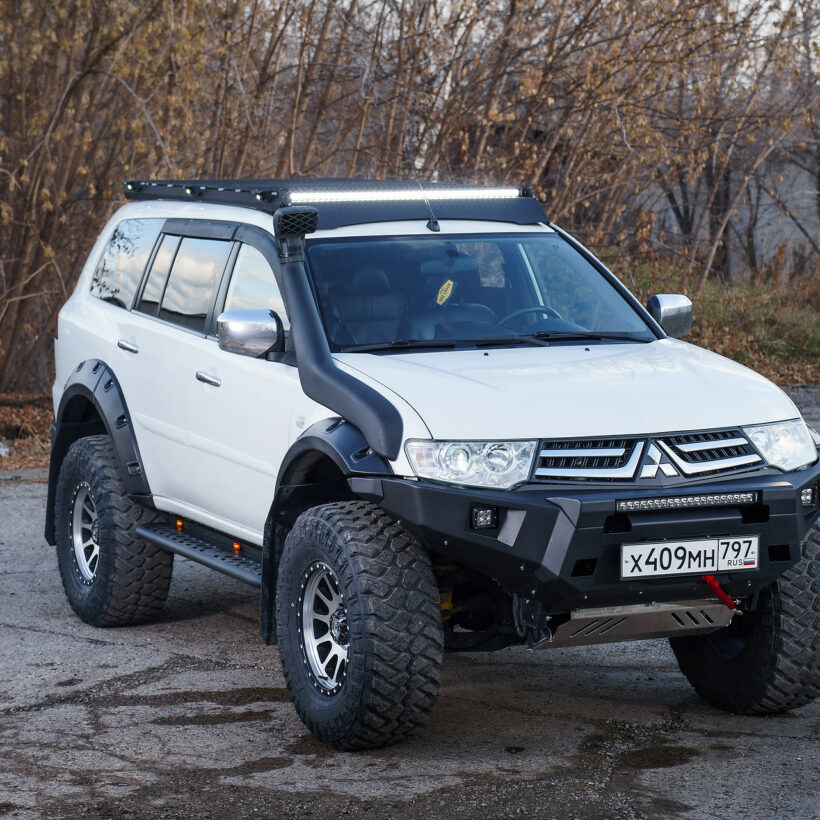 Багажник экспедиционный Mitsubishi Pajero Sport 2008-2015 шторка, дальний и рабочий свет - Багажники