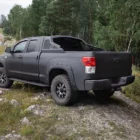Пороги силовые Toyota Tundra 2006-2021 раздельные ступени - Силовые пороги