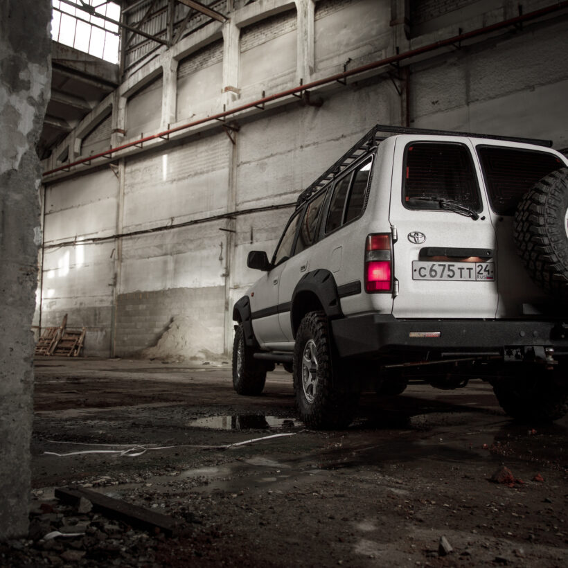 Бампер силовой задний Toyota Land Cruiser 80 квадрат, птф - Силовые бамперы - TOYOTA - Toyota Land Cruiser