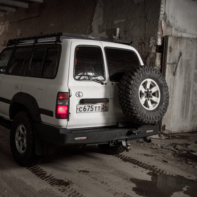 Бампер силовой задний Toyota Land Cruiser 80 квадрат, птф - Силовые бамперы - TOYOTA - Toyota Land Cruiser