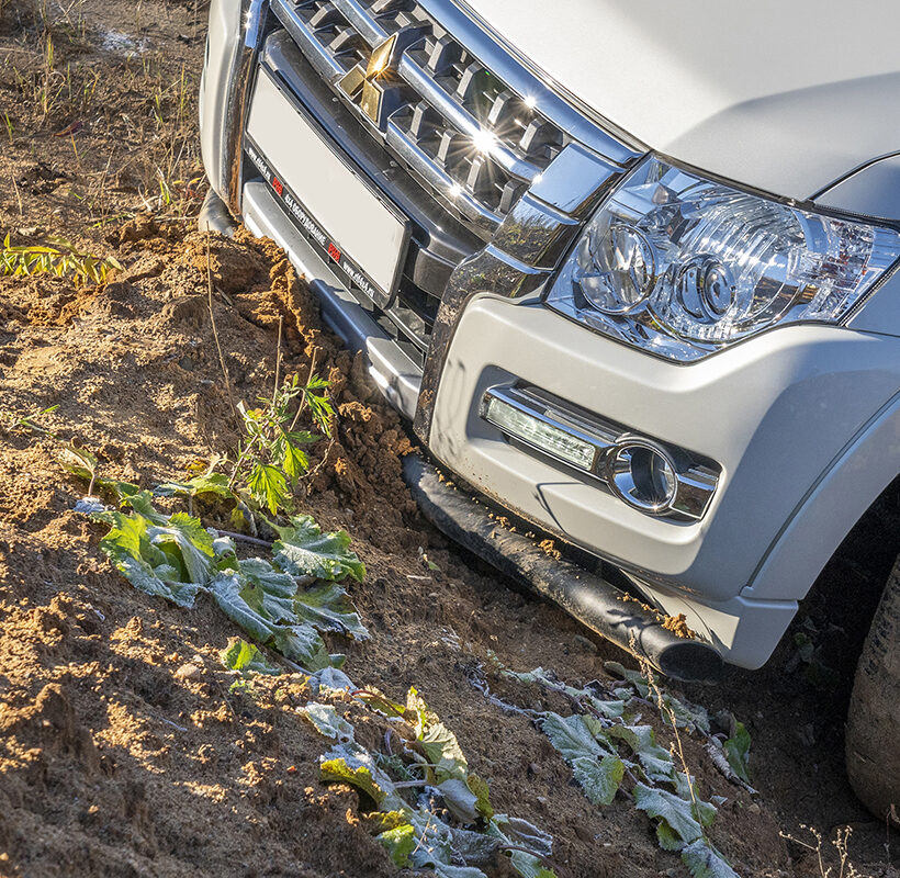 Бампер РИФ силовой передний Mitsubishi Pajero IV под площадку для лебёдки RIFPJR-30000 с защитой радиатора - Силовые бамперы - MITSUBISHI - Mitsubishi Pajero