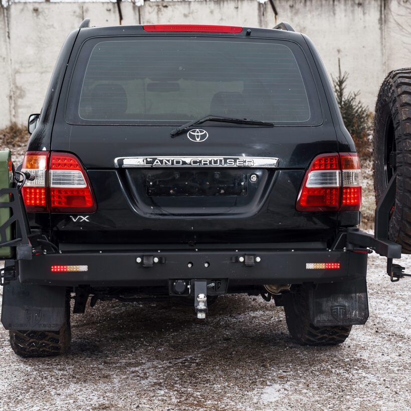 БАМПЕР СИЛОВОЙ ЗАДНИЙ TOYOTA LAND CRUISER 100 КВАДРАТ, КАЛИТКА СПРАВА, ДВЕ КАНИСТРЫ СЛЕВА, ФОНАРИ - Силовые бамперы - TOYOTA - Toyota Land Cruiser