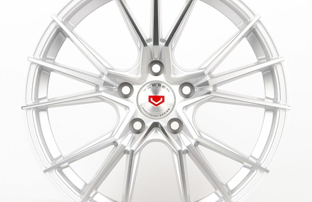 Литые диски 80510 Veemann BY04-SV272 17 J7,5 ET38 5x114,3 73,1 серебро + полированные спицы - Диски