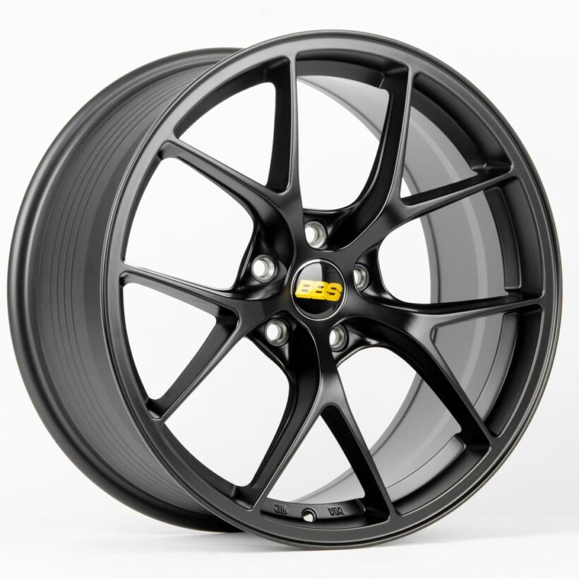 Литые диски 80526 BBS DQ002-SL052 18 J8,5 ET38 5x114,3 73,1 чёрный матовый - Диски