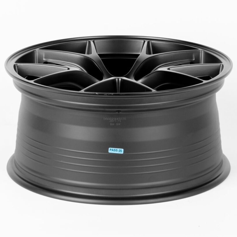Литые диски 80526 BBS DQ002-SL052 18 J8,5 ET38 5x114,3 73,1 чёрный матовый - Диски