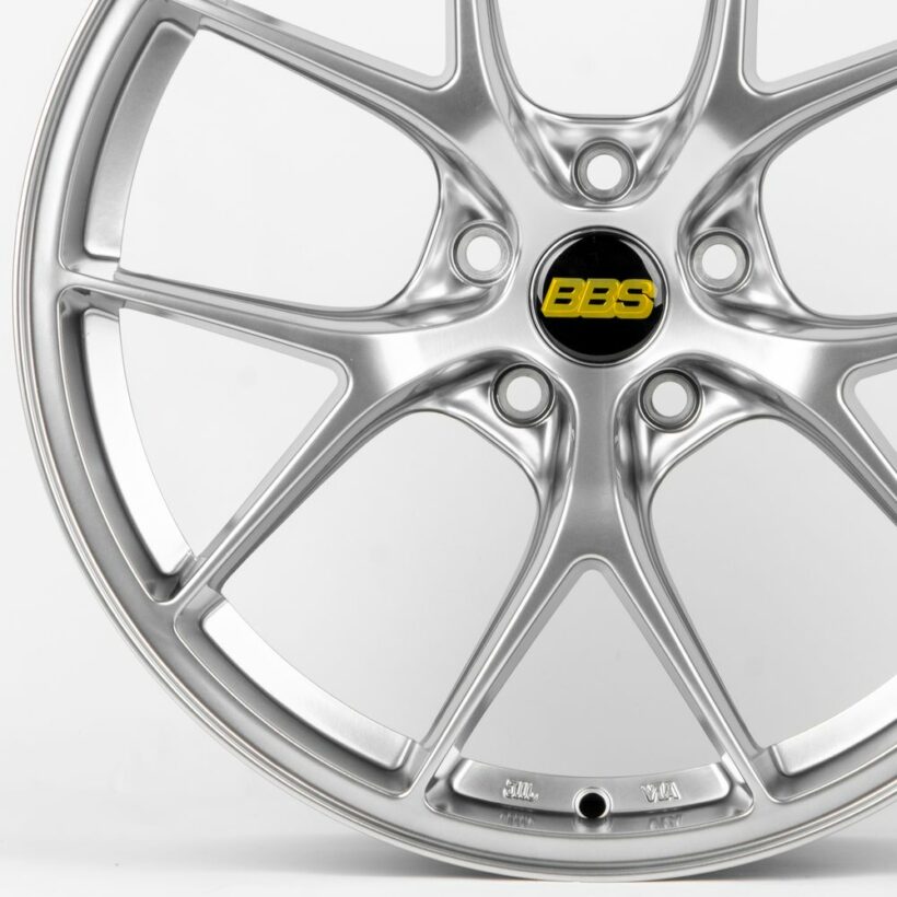 Литые диски 80531 BBS DQ002-SK164 18 J8,5 ET38 5x114,3 73,1 серебро тёмное - Диски