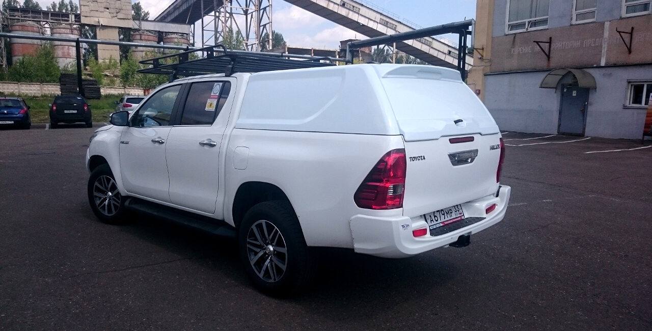 Бампер АВС-Дизайн задний с квадратом под дополнительное оборудование Toyota Hilux Revo 2015- (черный) - Силовые бамперы - TOYOTA - Toyota Hilux