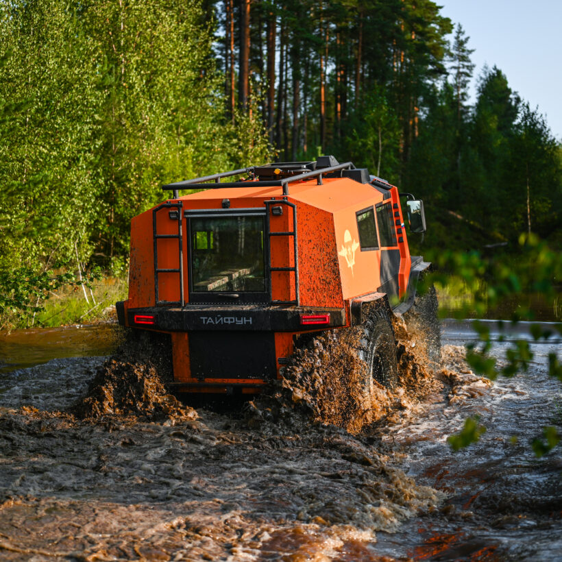 Вездеход-амфибия «ТАЙФУН-1650» - Вездеходы