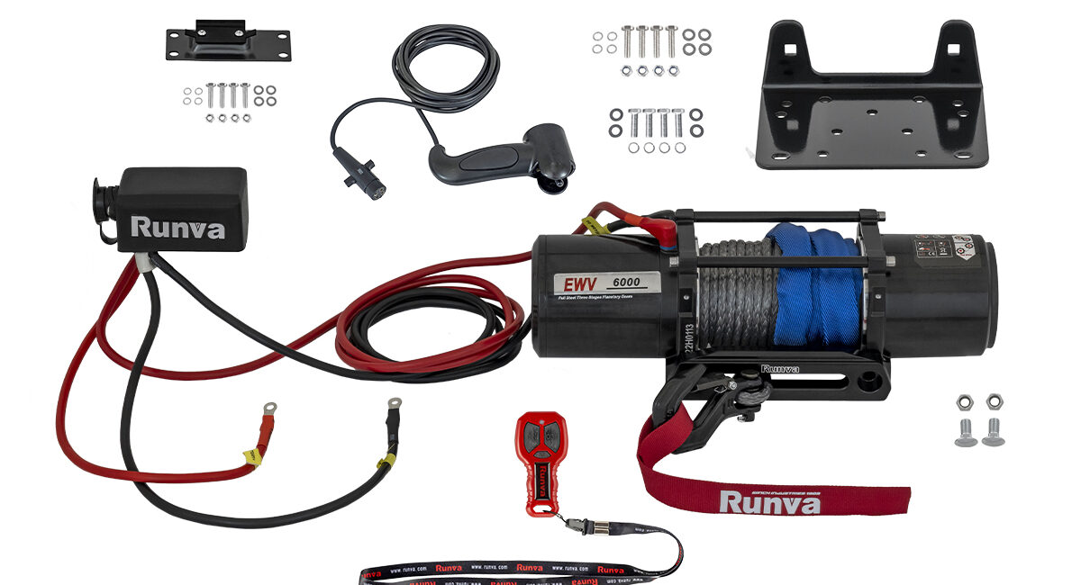 Лебёдка автомобильная электрическая 12V Runva 6000 lbs 2722 кг (синтетический трос) - Лебедки
