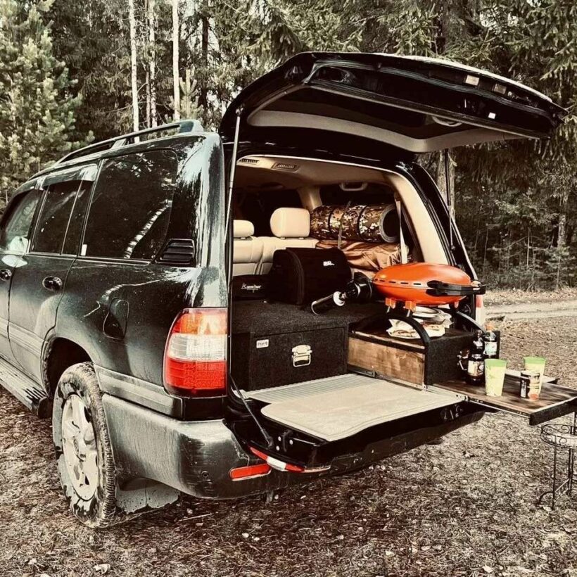 Органайзер «Турист» для Toyota Land Cruiser 200 - Интерьер