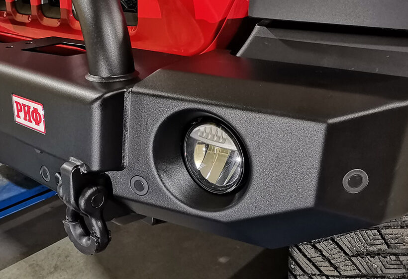 Бампер РИФ силовой передний Jeep Wrangler JL 2018-2021 под доп. фары, с центральной защитной дугой - Силовые бамперы - JEEP - Jeep Wrangler