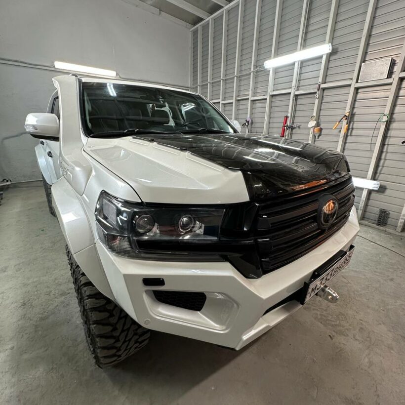 Капот карбоновый SHIKARI PRO на Land cruiser 200 2015-2020 - Силовые бамперы