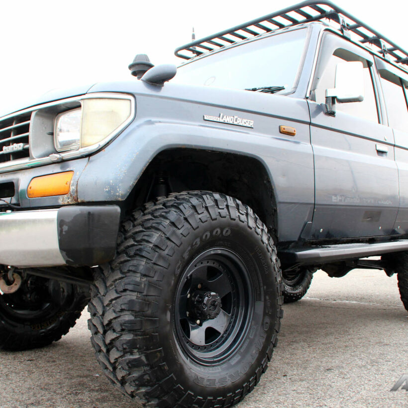 Силовые пороги Toyota Land Cruiser Prado 78 (длинная) - Силовые пороги