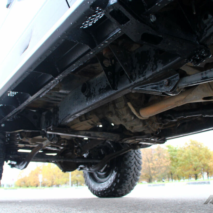 Силовые пороги Toyota Land Cruiser Prado 78 (длинная) - Силовые пороги