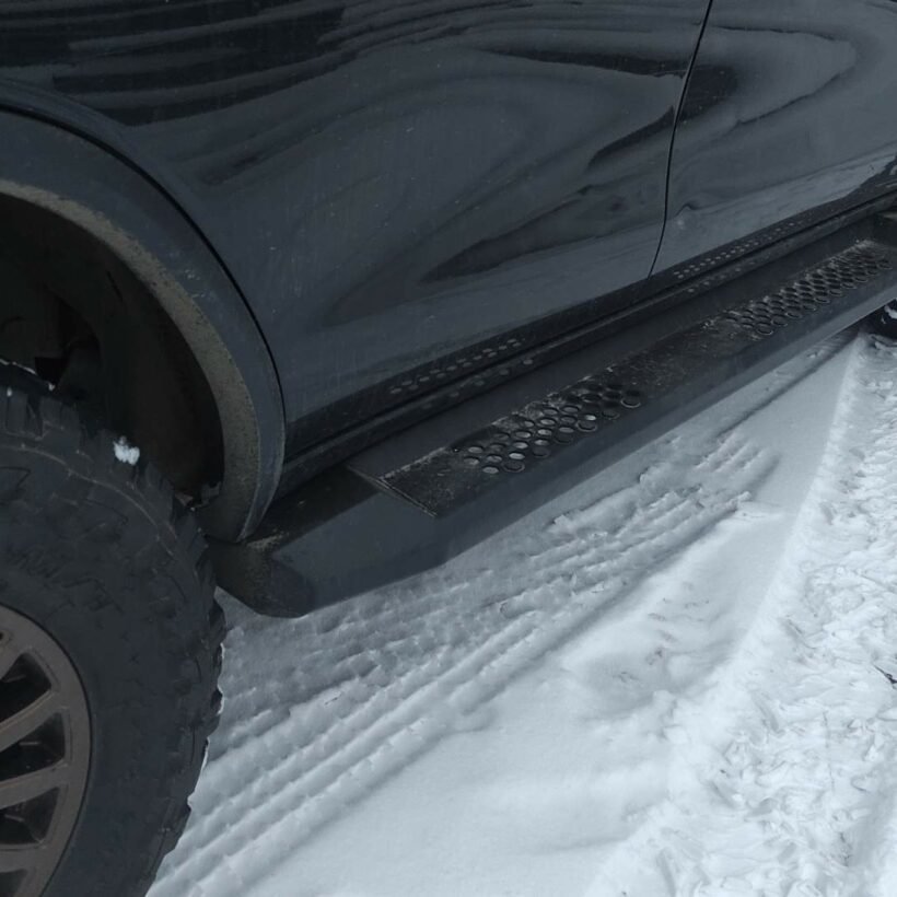 Силовые листовые пороги Toyota Fortuner - Силовые пороги
