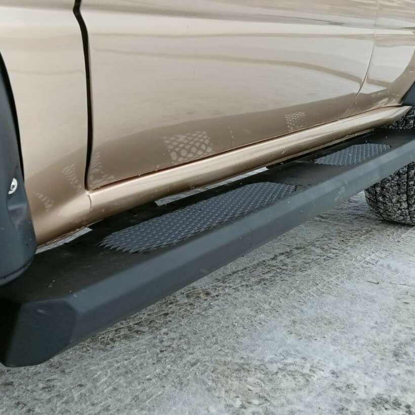 Силовые пороги листовые цельногнутые Toyota Land Cruiser 80 - Силовые пороги