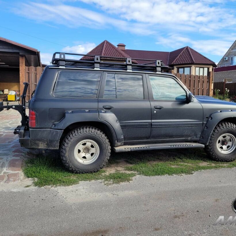 Силовые пороги листовые цельногнутые Nissan Patrol Y61 - Силовые пороги
