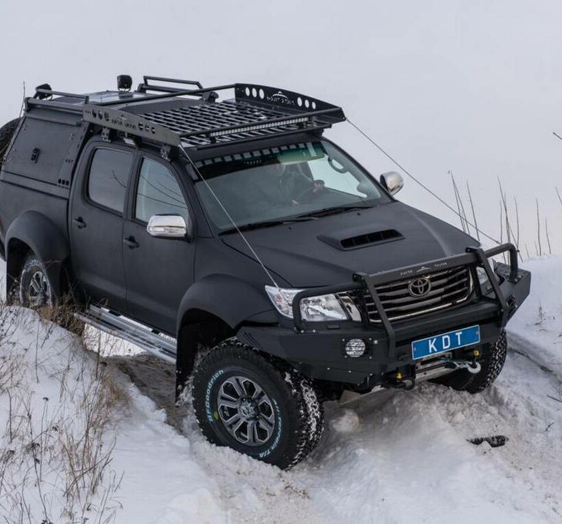 Передний силовой бампер с кенгурином алюминиевый - Toyota Hilux Arctic Trucks - Силовые бамперы - TOYOTA - Toyota Hilux