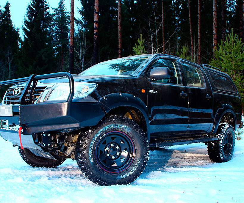 Силовые пороги Toyota Hilux - Силовые пороги