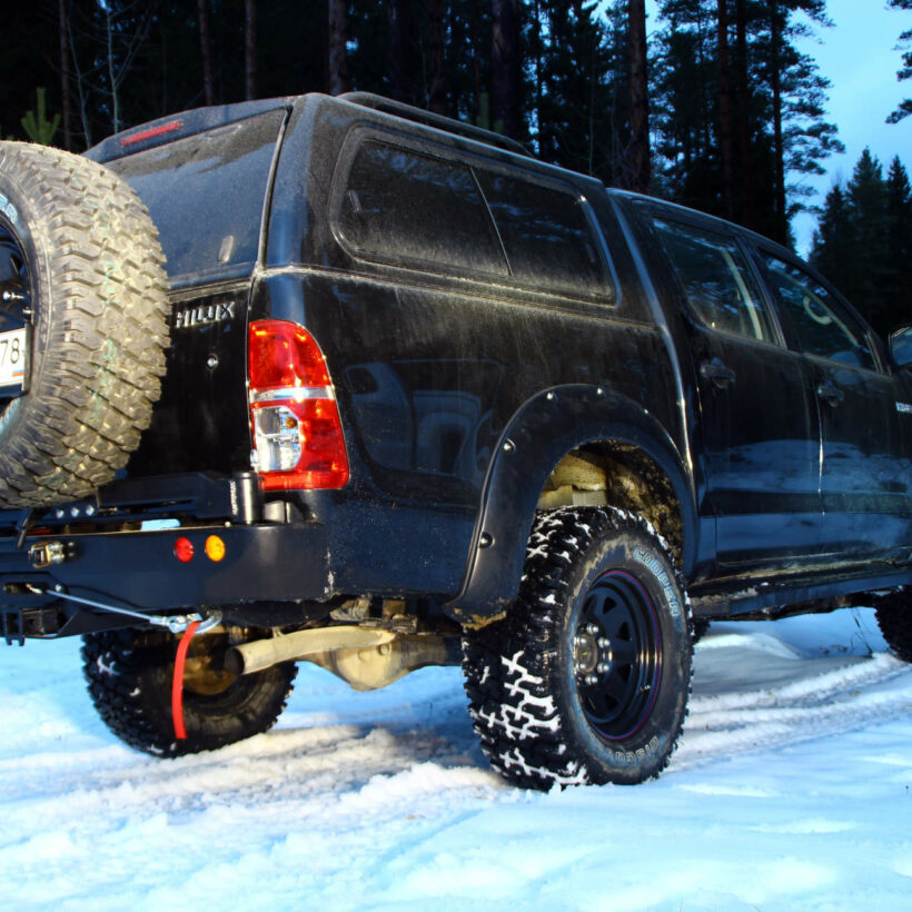 Силовые пороги Toyota Hilux - Силовые пороги