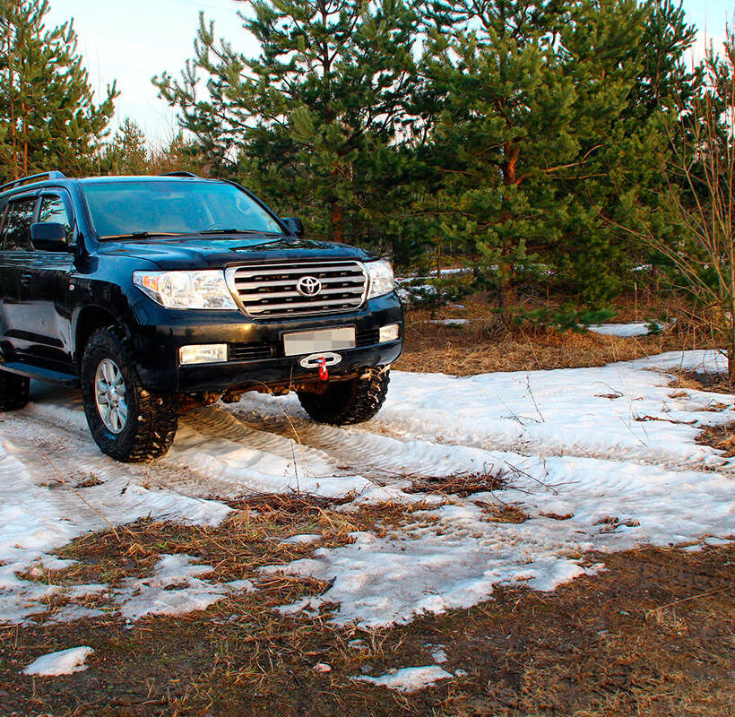 Площадка под лебедку в передний штатный бампер Toyota Land Cruiser 200. Комплектация 1 - Лебедки