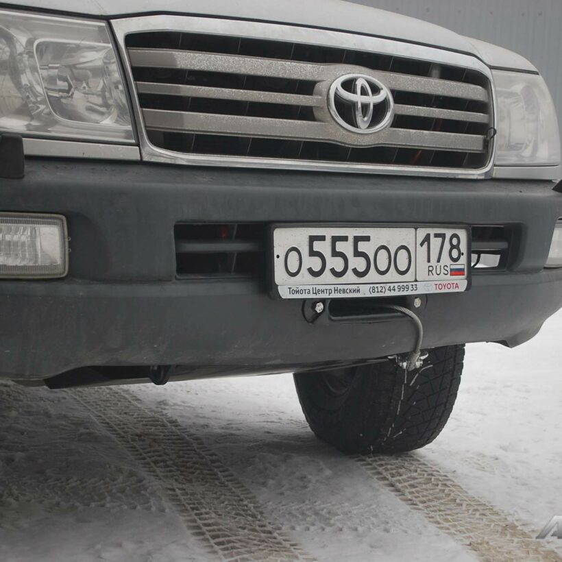Площадка под лебедку в штатный бампер Toyota Land Cruiser 105 - Лебедки