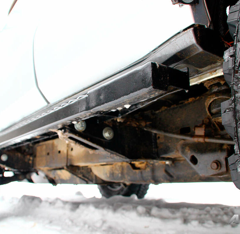 Трубные силовые пороги Toyota Land Cruiser 120 - Силовые пороги