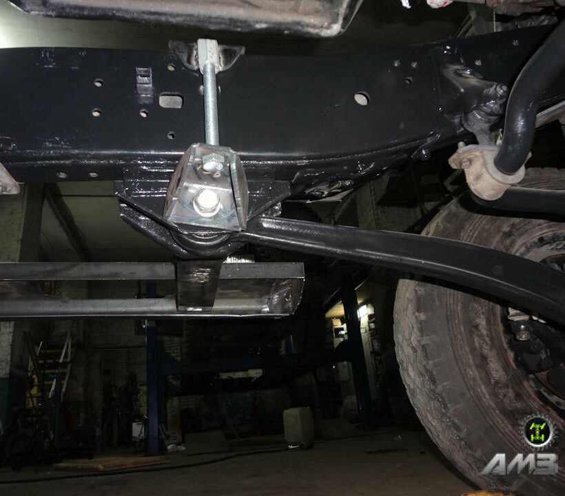 Силовые пороги Toyota Land Cruiser 105 - Силовые пороги