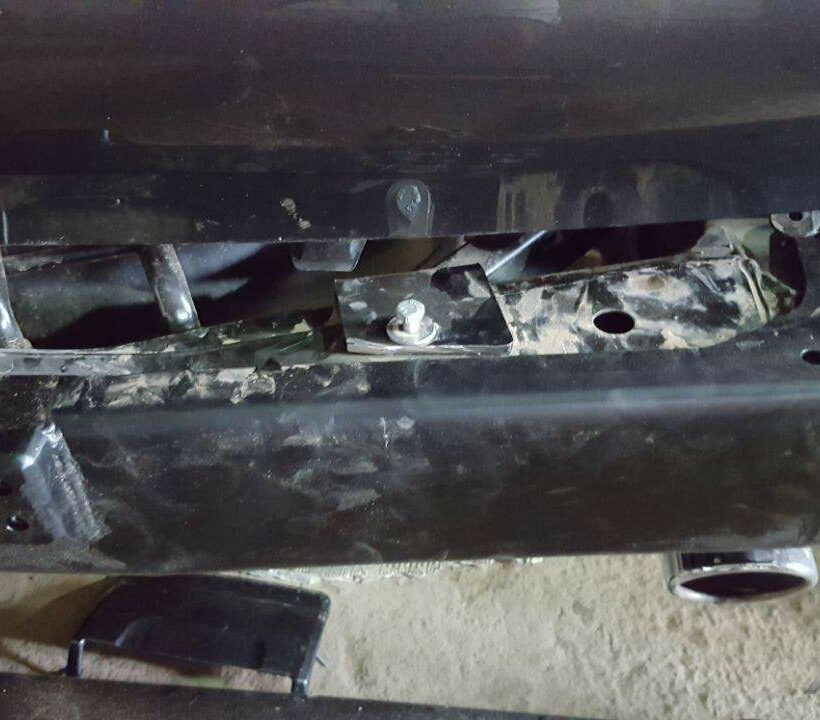 Калитка запасного колеса в штатный бампер Toyota Land Cruiser 150 - Экстерьер - TOYOTA - Toyota Land Cruiser
