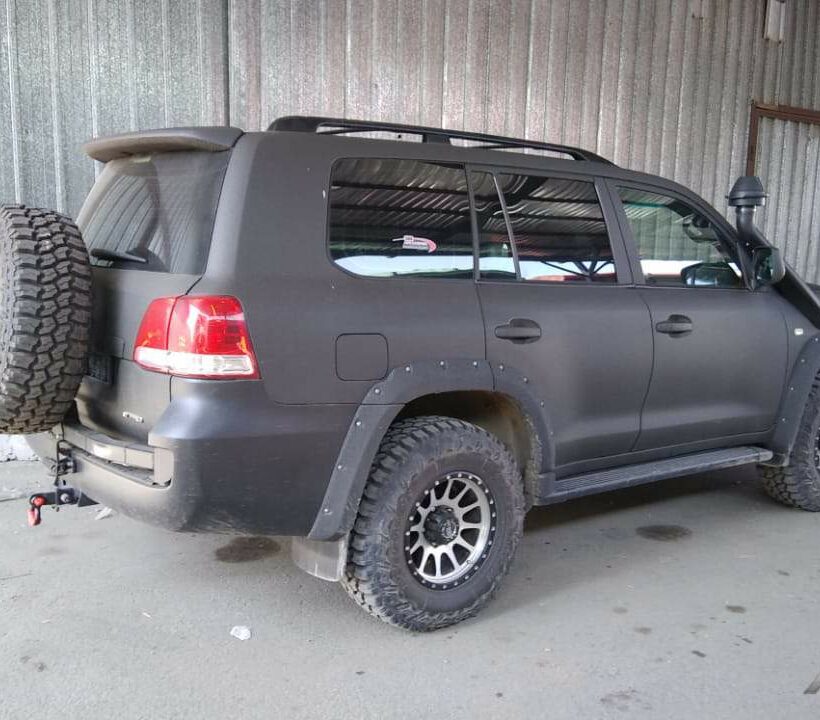 Калитка запасного колеса и площадка под лебедку в штатный бампер Toyota Land Cruiser 200. Комплектация 2 - Лебедки