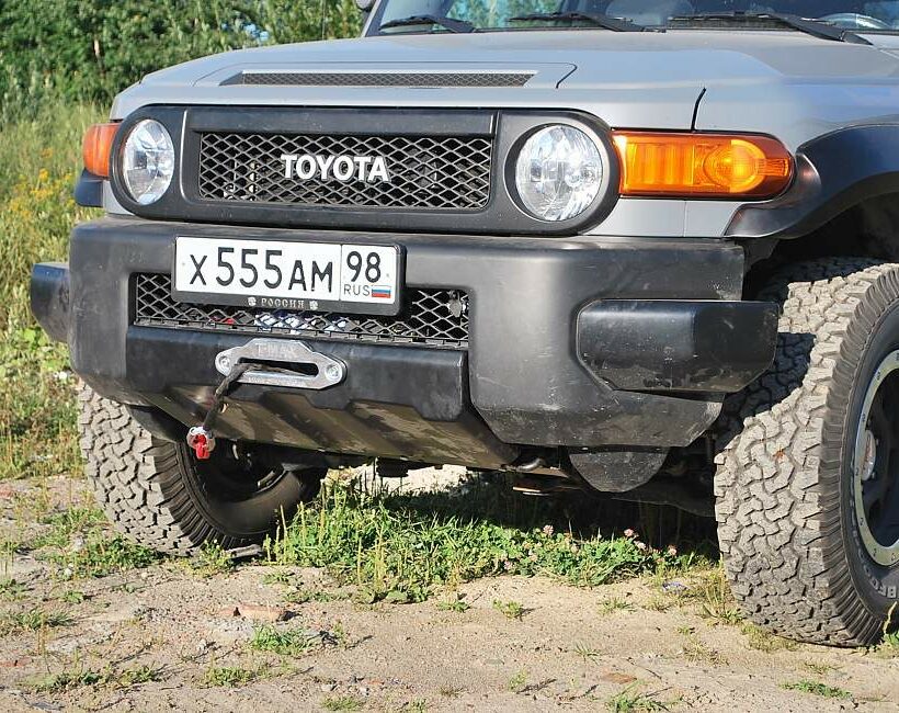 Площадка под лебедку в передний штатный бампер Toyota FJ Cusier. Комплектация № 1 - Экстерьер - TOYOTA - Toyota FJ Cruiser