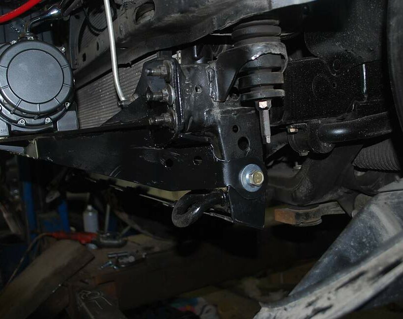 Площадка под лебедку в передний штатный бампер Toyota FJ Cusier. Комплектация № 1 - Экстерьер - TOYOTA - Toyota FJ Cruiser