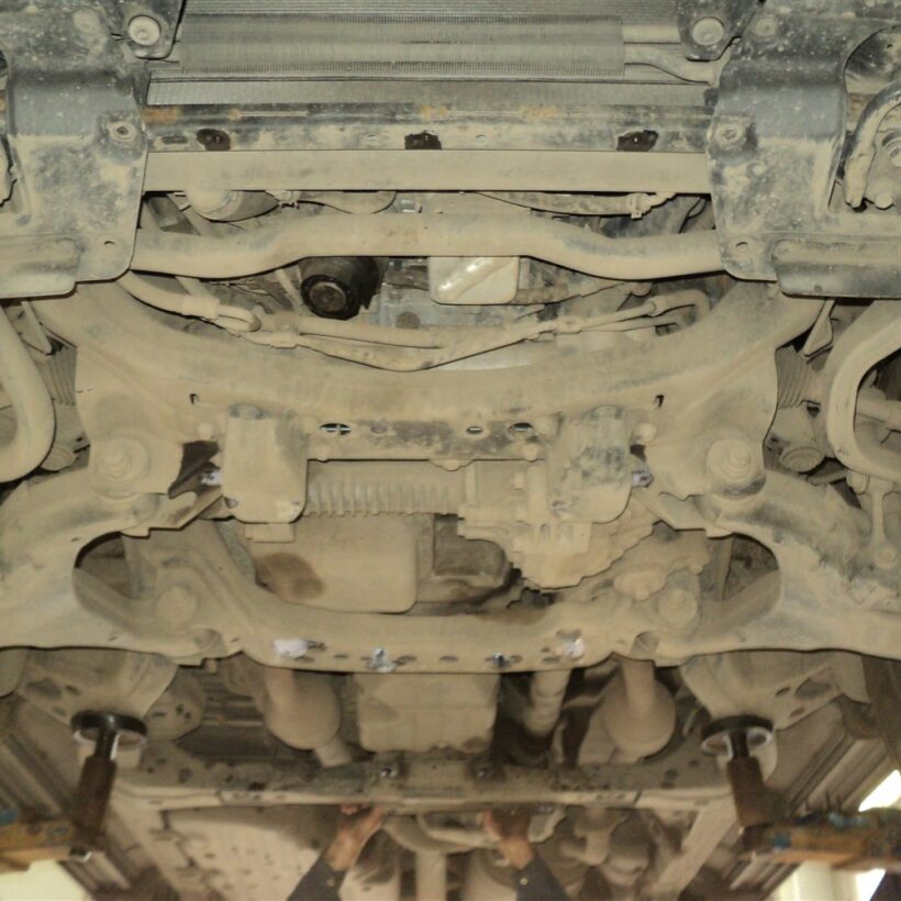 Защита днища Toyota Land Cruiser 200 (2007-10.2015), 3 части, Алюминий 4 мм - Защита днища - TOYOTA - Toyota Land Cruiser