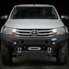 СИЛОВОЙ БАМПЕР ПЕРЕДНИЙ RIVAL АЛЮМИНИЕВЫЙ TOYOTA HILUX REVO (2015+) (БЕЗ ПТФ). Комплектация 1 - Силовые бамперы - TOYOTA - Toyota Hilux