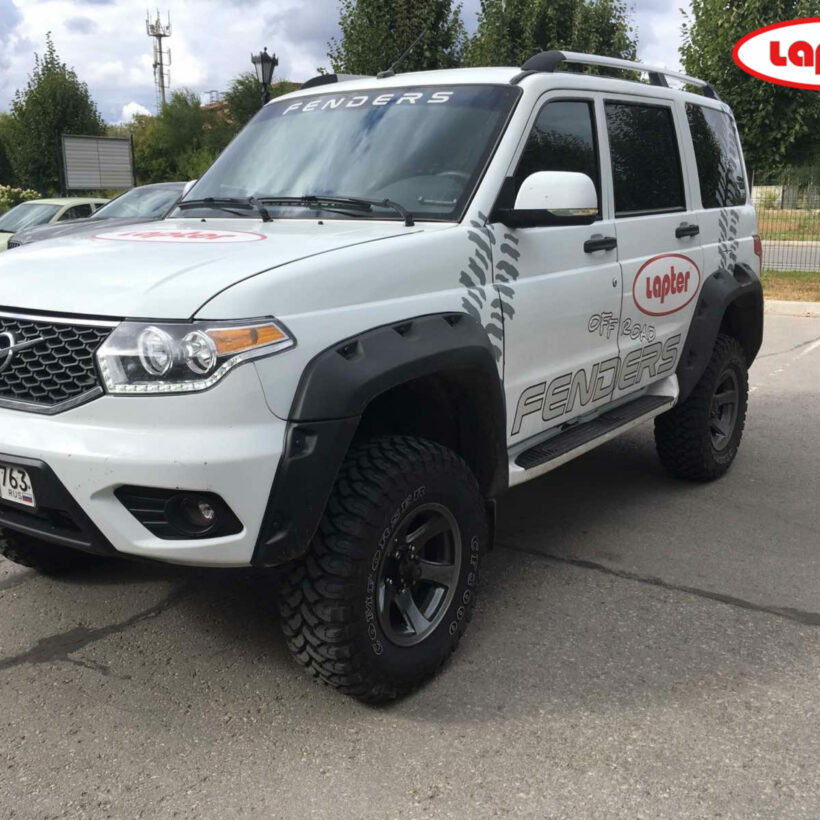 Расширители колесных арок UAZ Patriot NEW с накладками на бампер и двумя лючками бензобака (выступ 90 мм спереди/сзади) - Расширители арок - ГАЗ - UAZ Патриот
