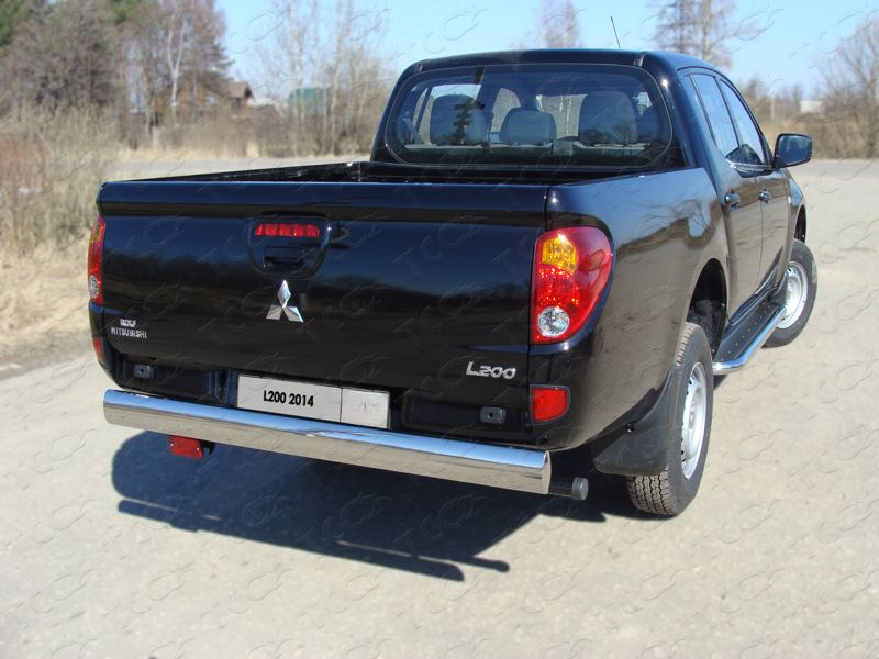 Защита задняя центральная 120х60 мм для MITSUBISHI L200 (Long) 2014-2015 - Экстерьер - MITSUBISHI - Mitsubishi L200