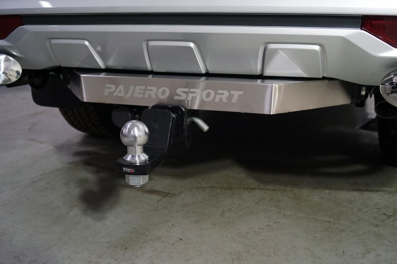 Фаркоп (надпись Pajero Sport, шар E) для MITSUBISHI Pajero Sport 2021- - Фаркопы - MITSUBISHI - Mitsubishi Pajero Sport