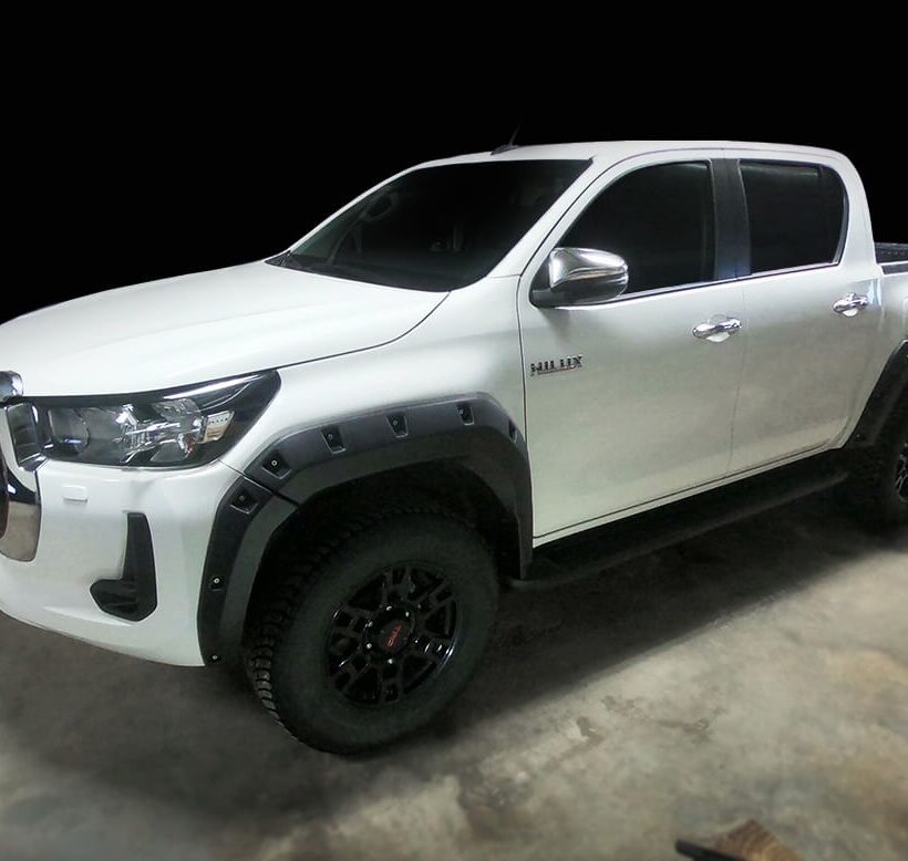Расширители колёсных арок Toyota Hilux 8 - Расширители арок - TOYOTA - Toyota Hilux