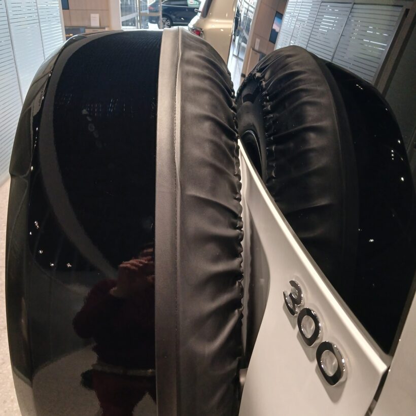 Чехол запаски пластиковый черный глянец RALEX Tank 300 - Экстерьер - TANK - TANK 300