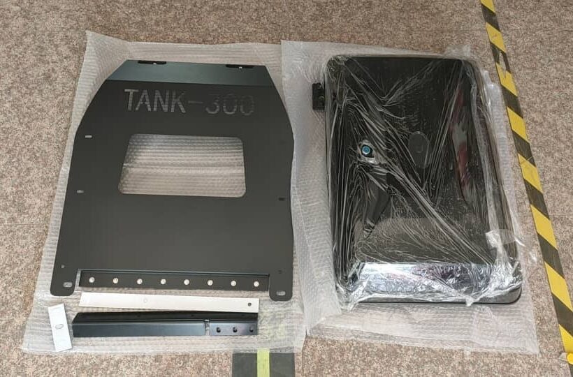 Внешний кофр Tank 300 - Экстерьер - TANK - TANK 300